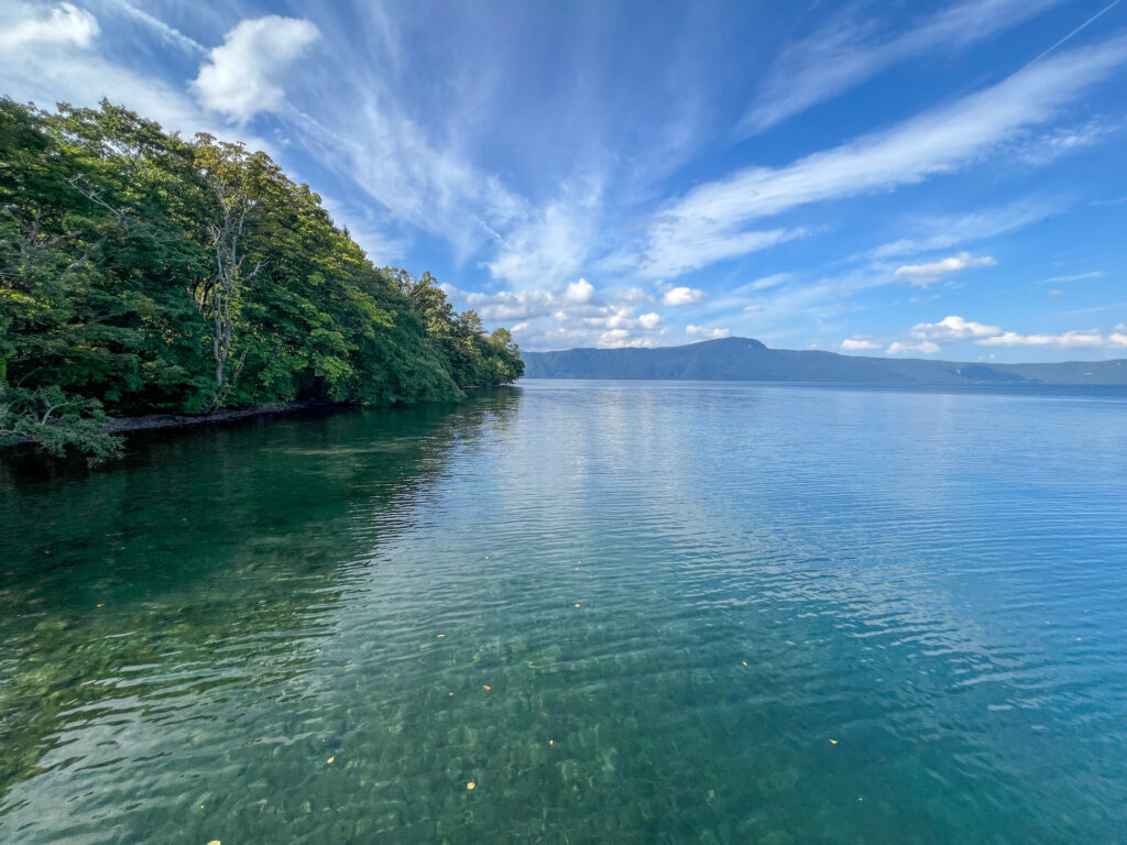 十和田湖西湖畔