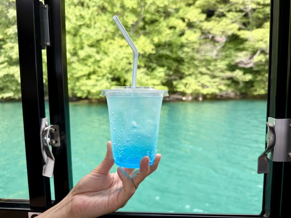 Enjoyとわだこ  絶景クルージングカフェ